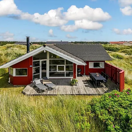 Ve493-vejers-strand-tyttebaervej-5-b *